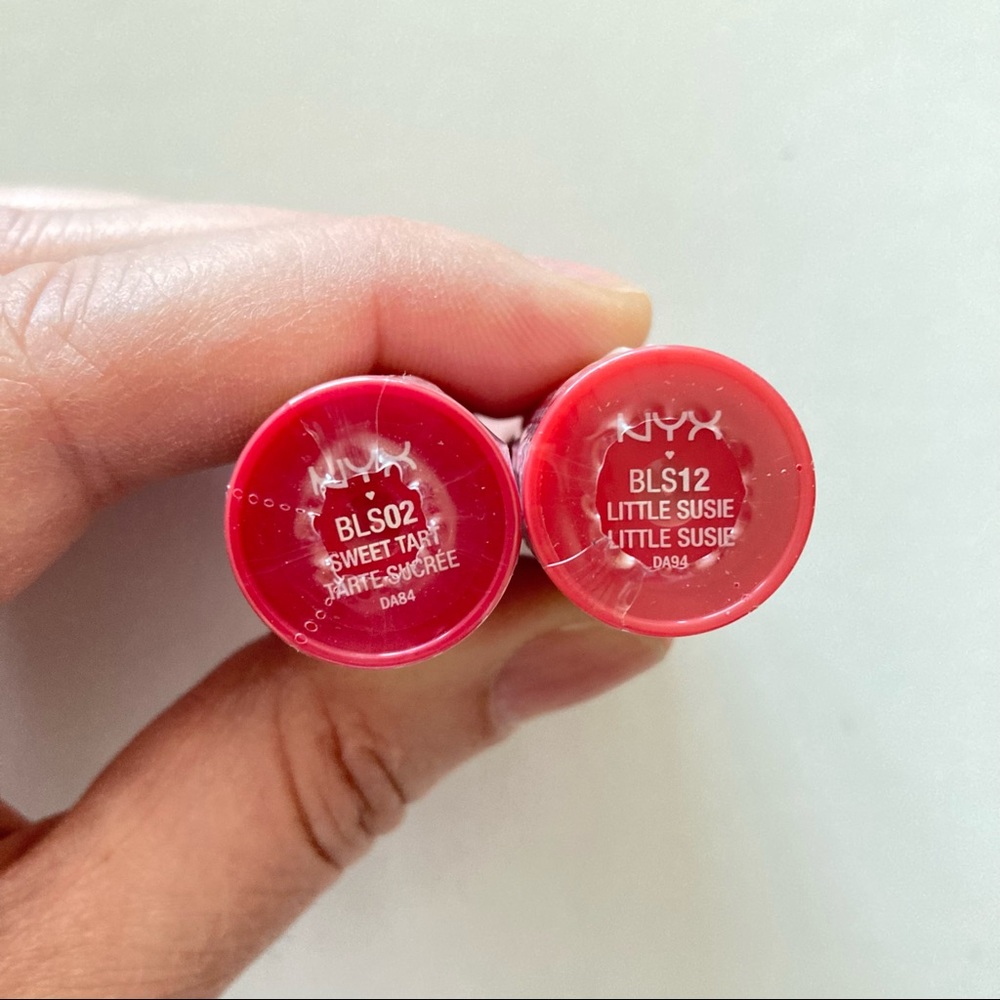 🆕 NYX Set of 2 Lipsticks BLS02 and BLS12 - Picture 2 of 6